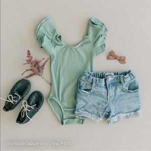 Papper Apparel 2T ruffle tops - never been worn